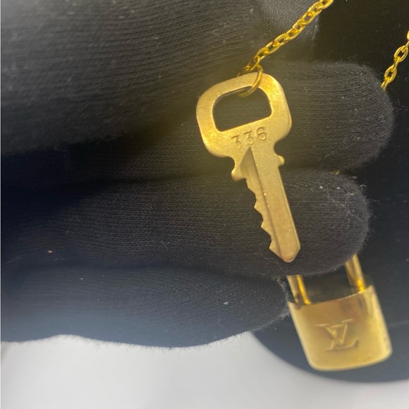 Louis Vuitton Gold Padlock and Key #336 & Necklaces - Picture 4 of 7